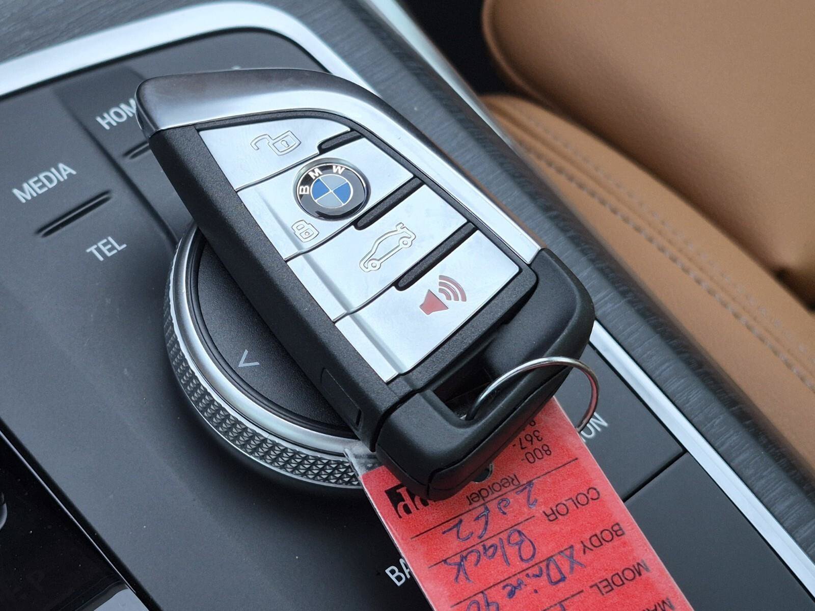 Certified 2025 BMW i4 xDrive40i w/ Parking Assistance Package AWD/4WD image 40