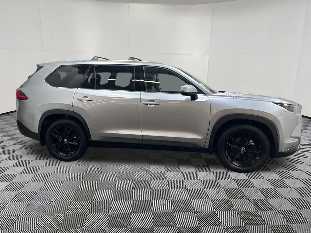 Used 2024 Toyota Grand Highlander AWD image 8