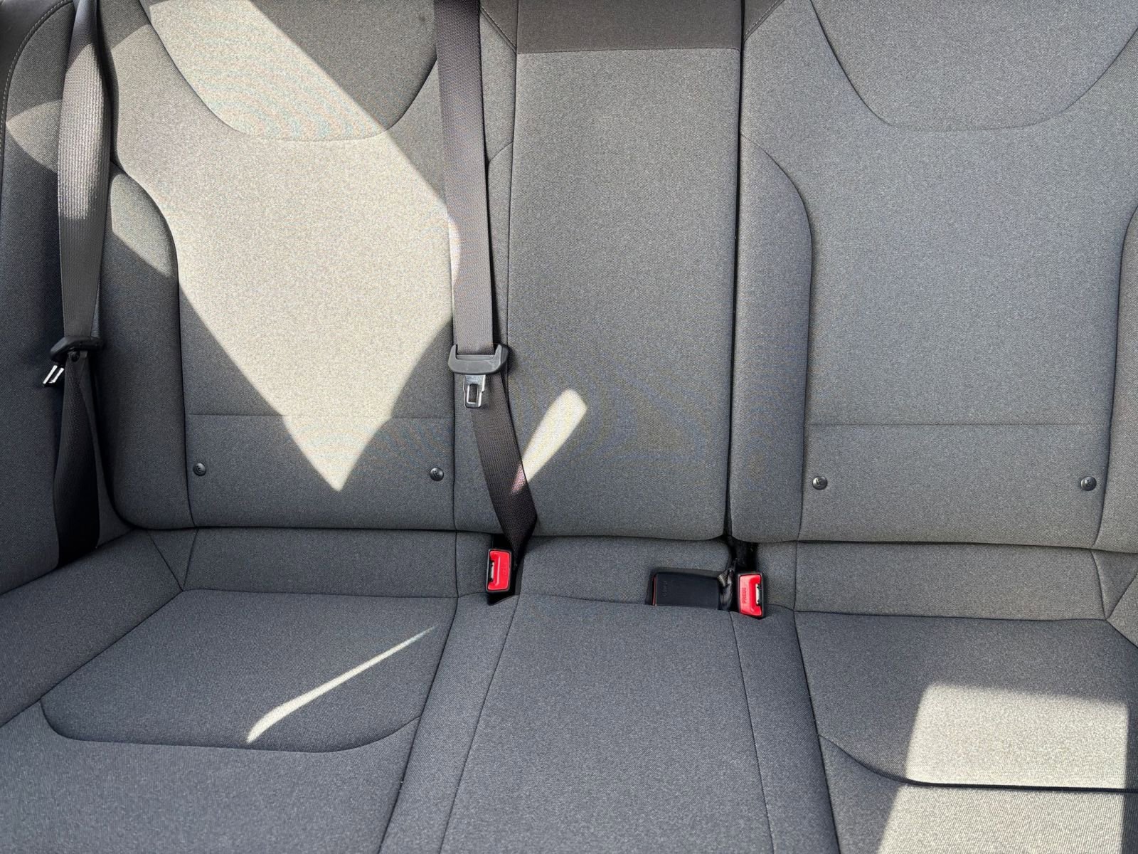 Used 2025 Kia K4 LXS image 37