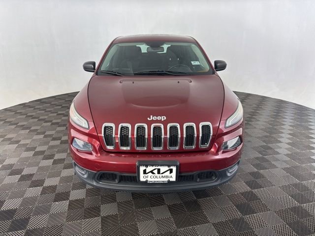 Used 2014 Jeep Cherokee Sport w/ Cold Weather Group FWD image 3