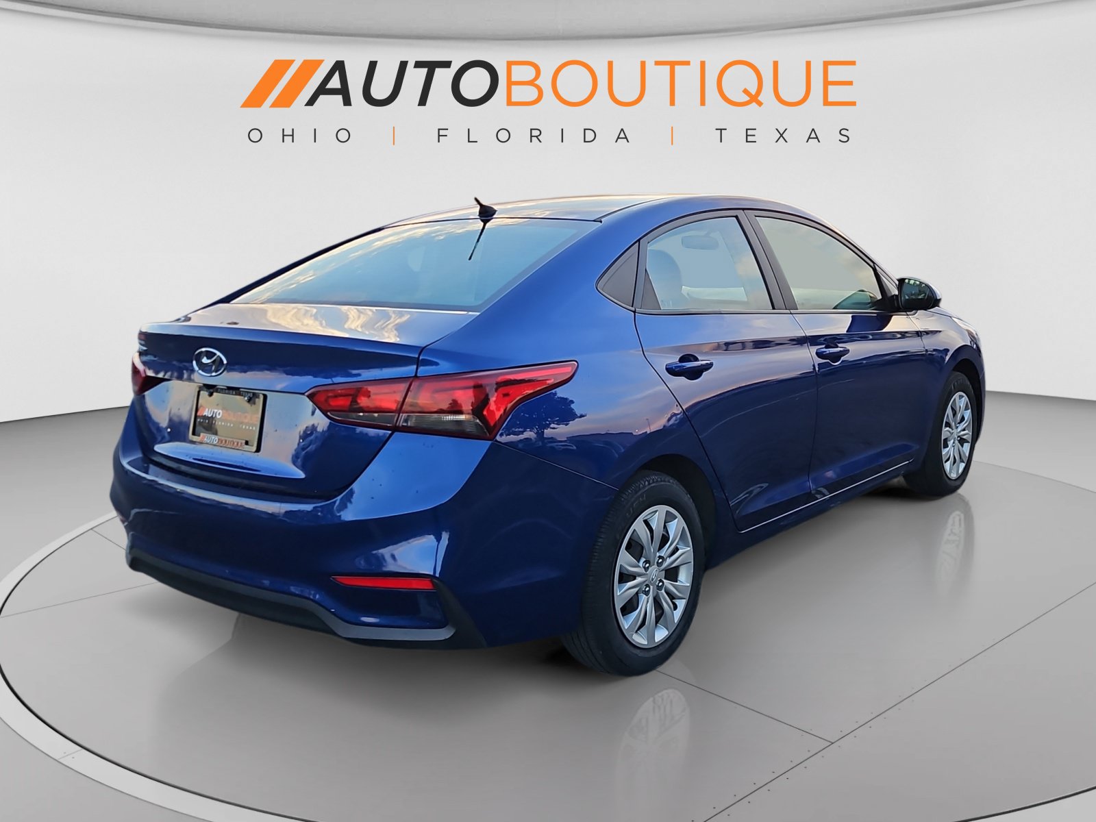 Used 2021 Hyundai Accent SE FWD image 5