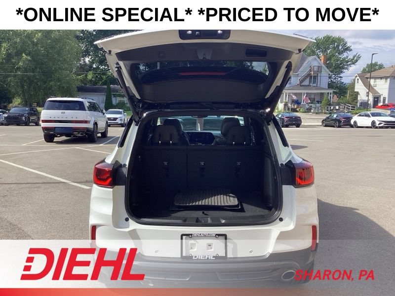 Used 2024 Chevrolet TrailBlazer RS w/ Convenience Package AWD/4WD image 15