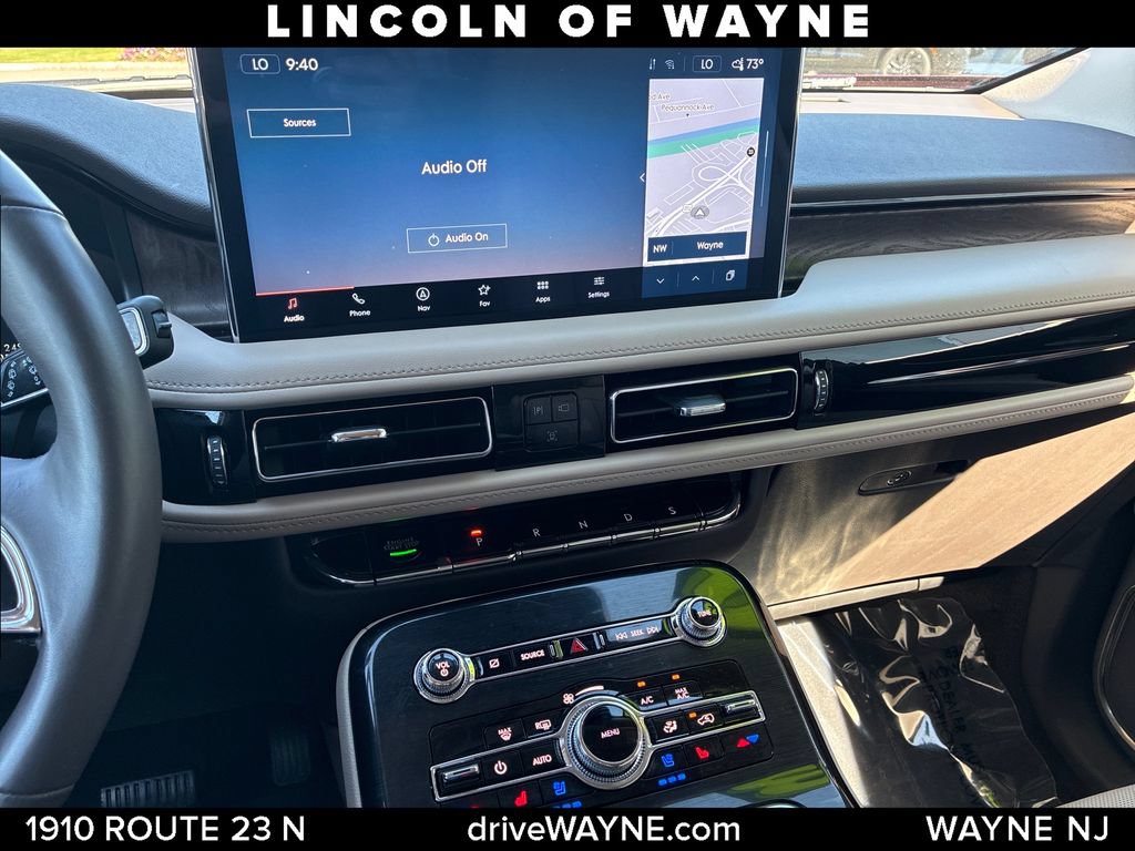 Used 2023 Lincoln Nautilus Reserve AWD/4WD image 19