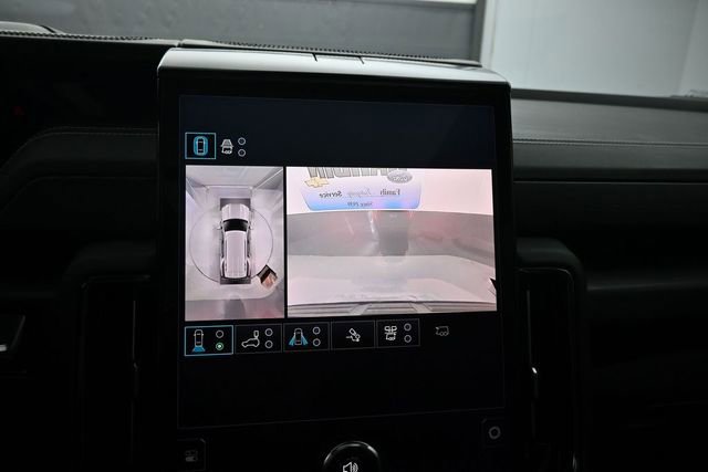 Used 2025 GMC Yukon AT4 Ultimate AWD/4WD image 21