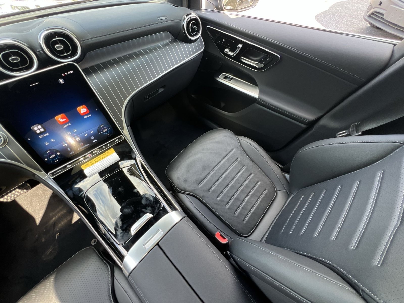 New 2026 Mercedes-Benz GLC 300 4MATIC image 14