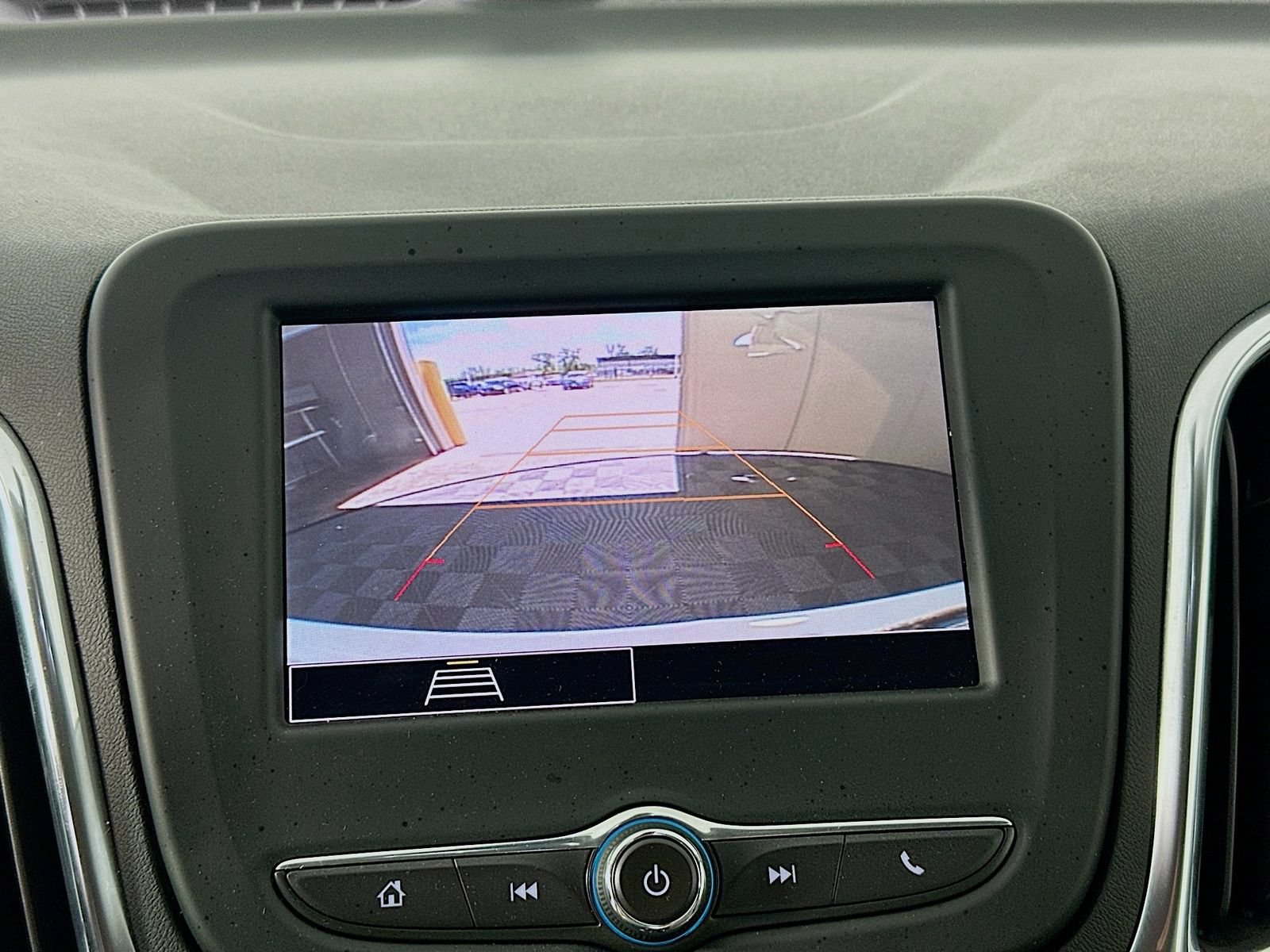Used 2023 Chevrolet Equinox LT FWD image 13