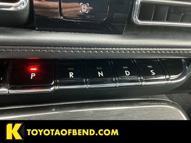 Used 2023 Lincoln Nautilus Reserve image 24