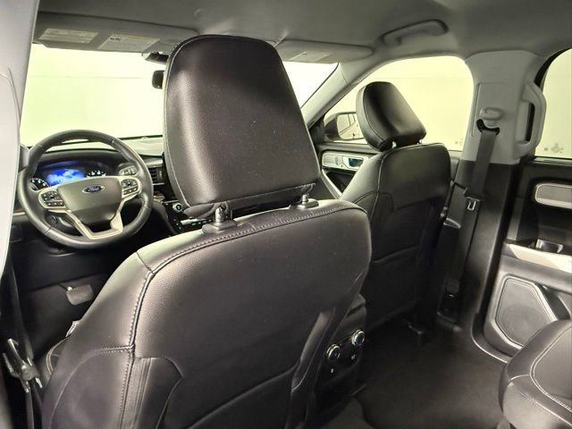 Used 2021 Ford Explorer Limited w/ Equipment Group 301A image 37