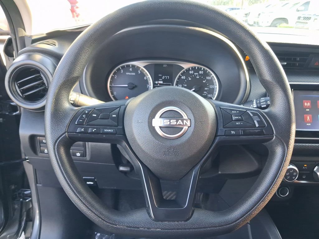Certified 2023 Nissan Kicks S FWD image 17