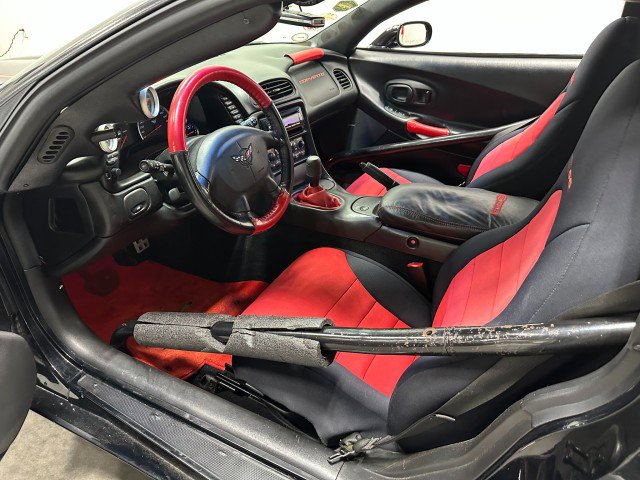 Used 2002 Chevrolet Corvette Z06 w/ Memory Pkg RWD image 19