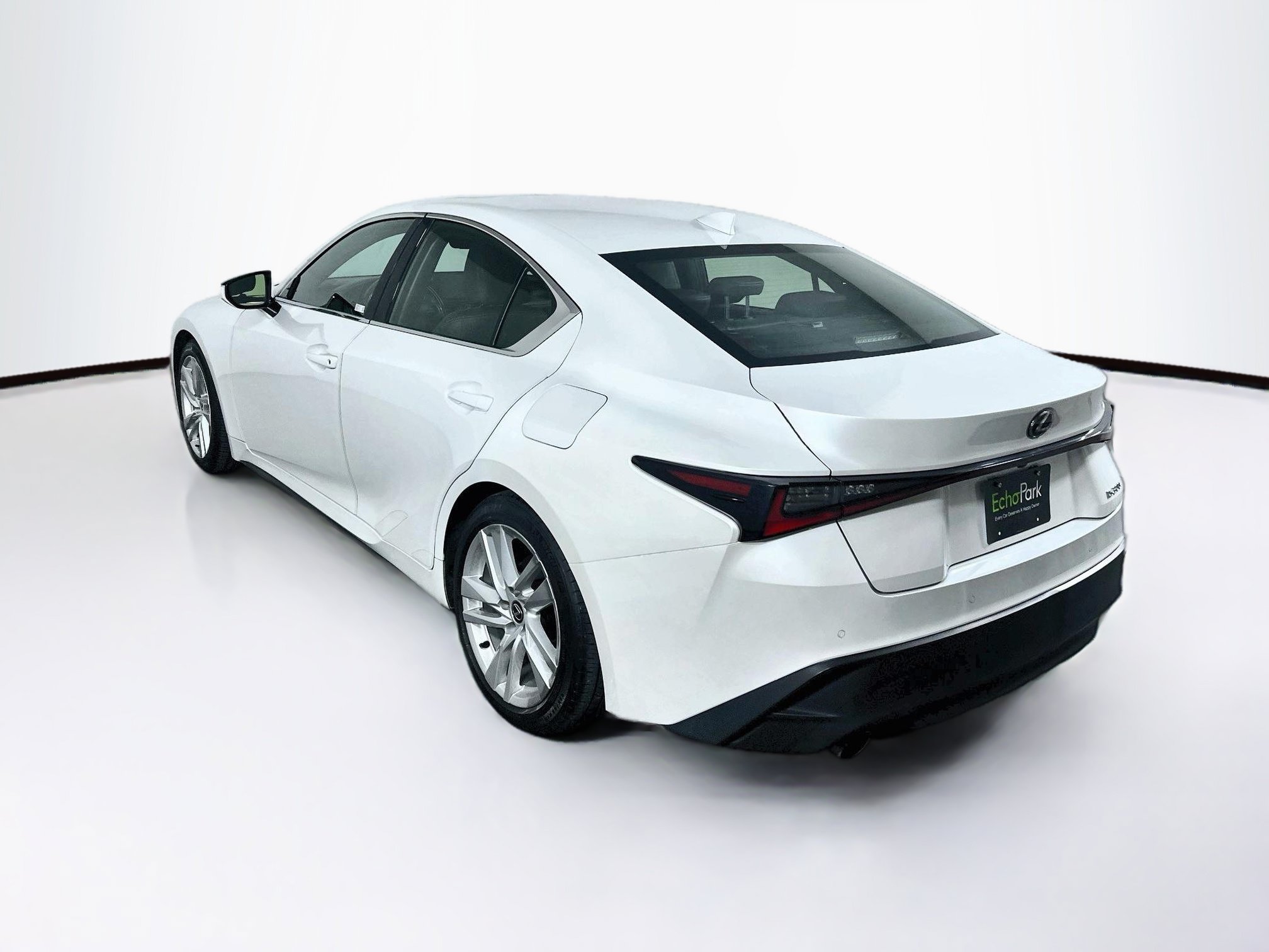 Used 2023 Lexus IS 300 w/ Comfort Package RWD image 5