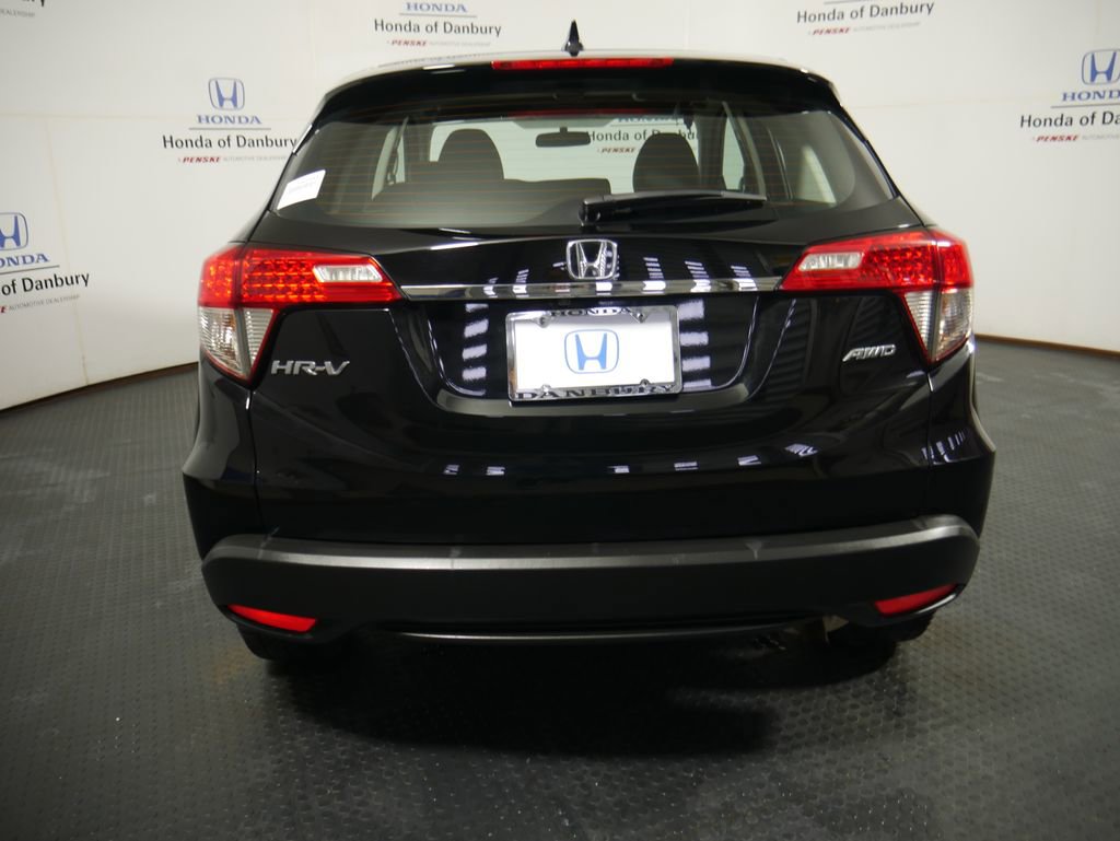 Used 2019 Honda HR-V LX image 9