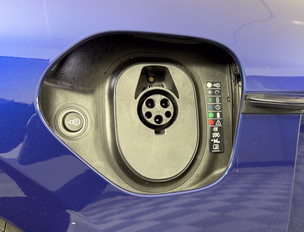 Certified 2024 Porsche Taycan RWD image 43