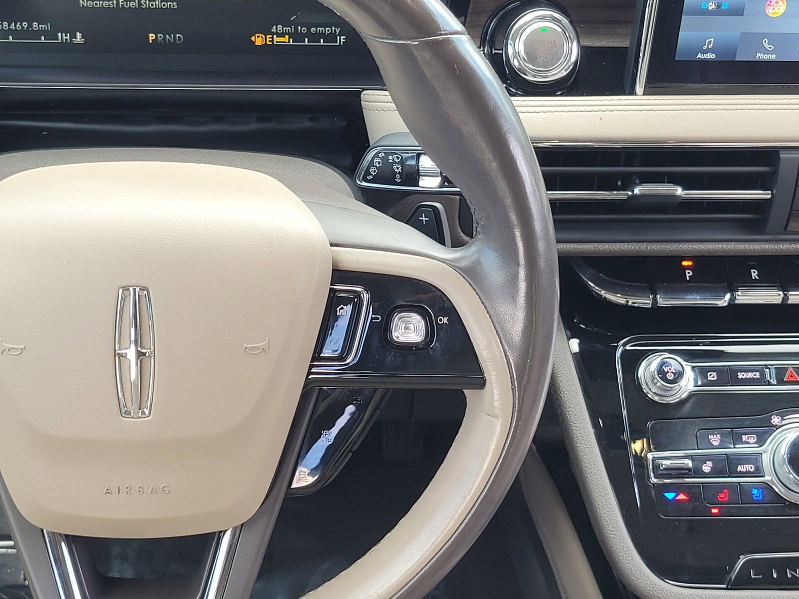 Used 2021 Lincoln Corsair Reserve w/ Equipment Group 201A image 14