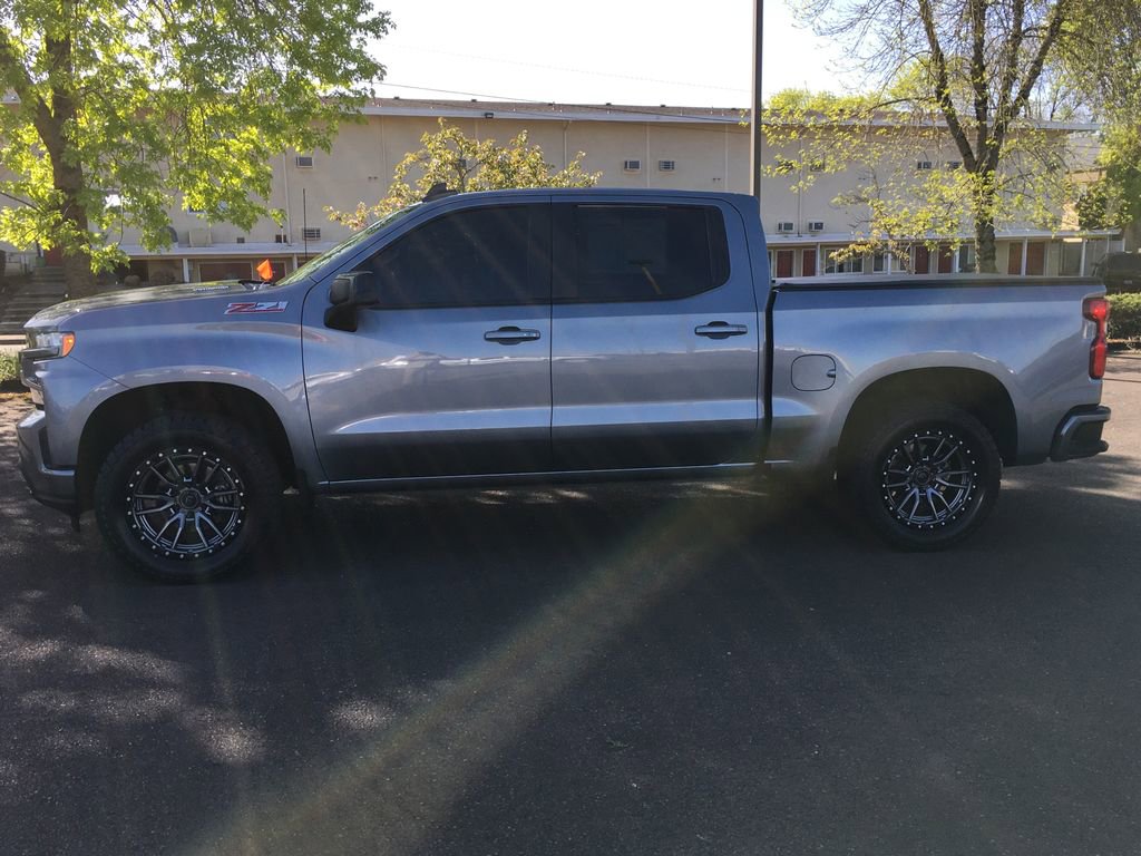 Used 2020 Chevrolet Silverado 1500 RST AWD/4WD image 3