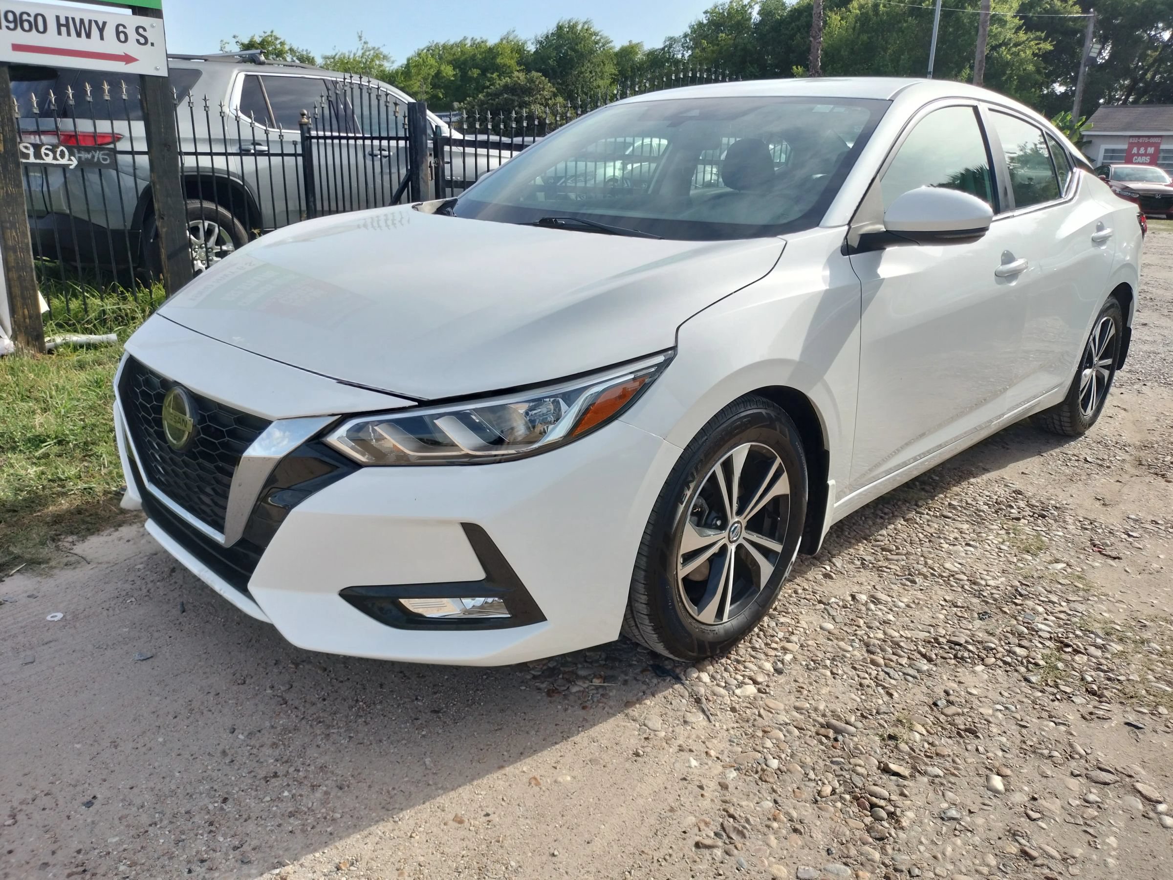 Used 2020 Nissan Sentra SV w/ Trunk Package FWD image 1