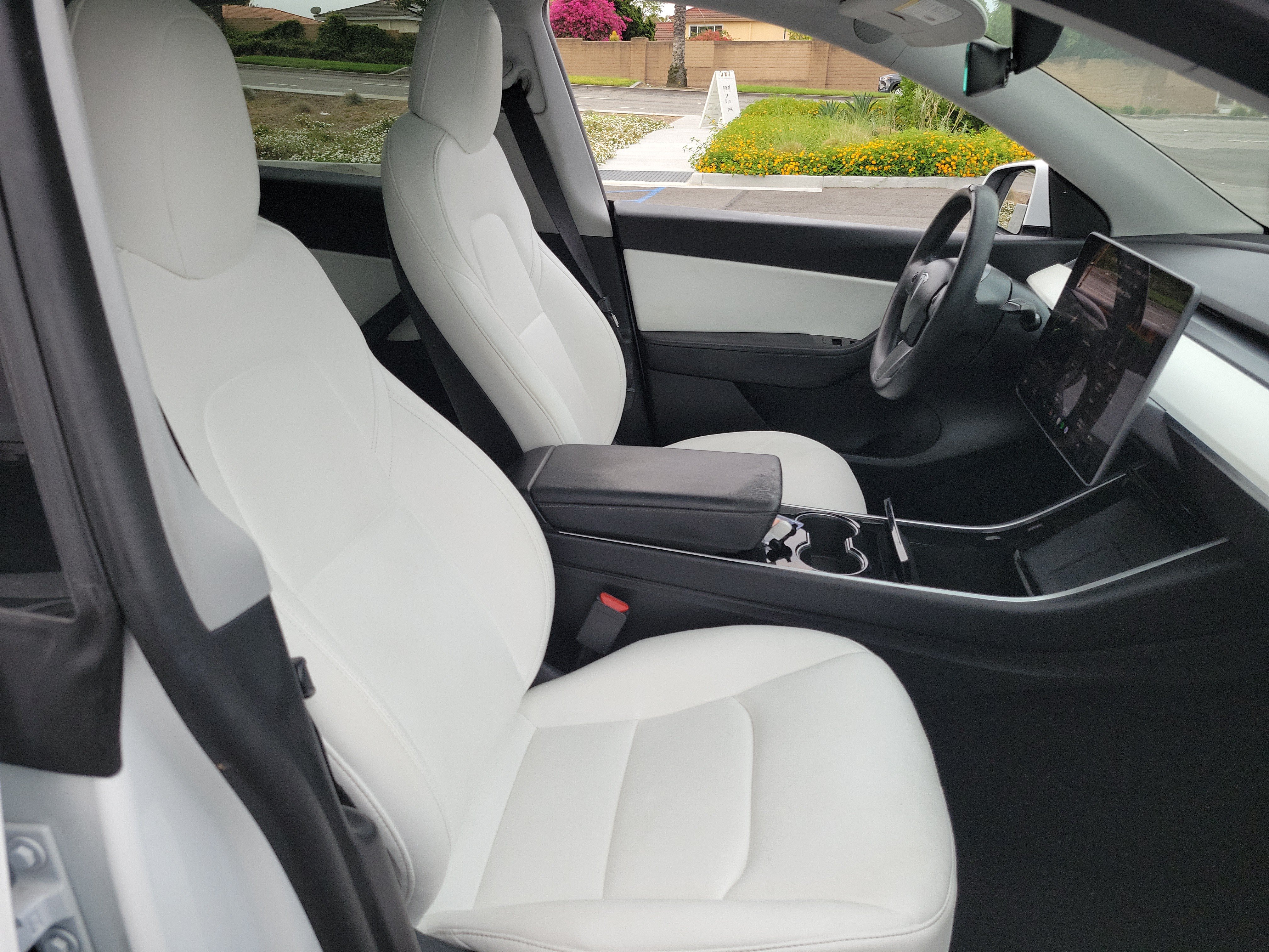 Used 2020 Tesla Model Y Long Range AWD/4WD image 23