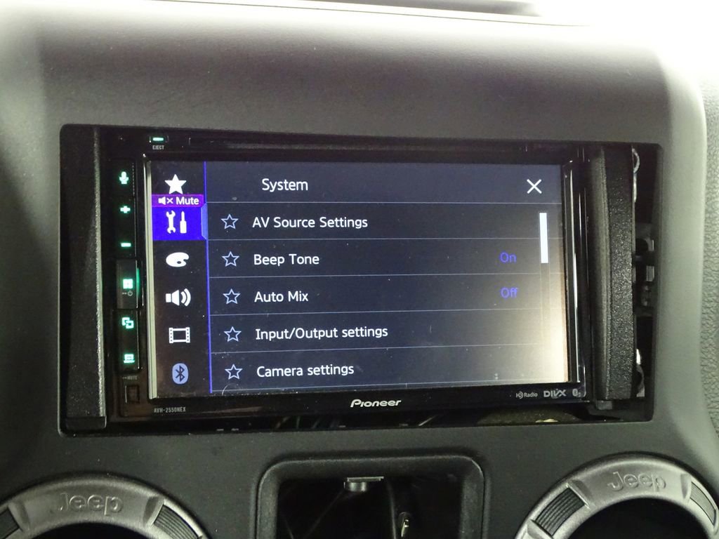 Used 2017 Jeep Wrangler Unlimited Sport w/ Connectivity Group image 22