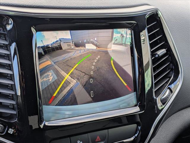 Used 2019 Jeep Cherokee High Altitude image 14