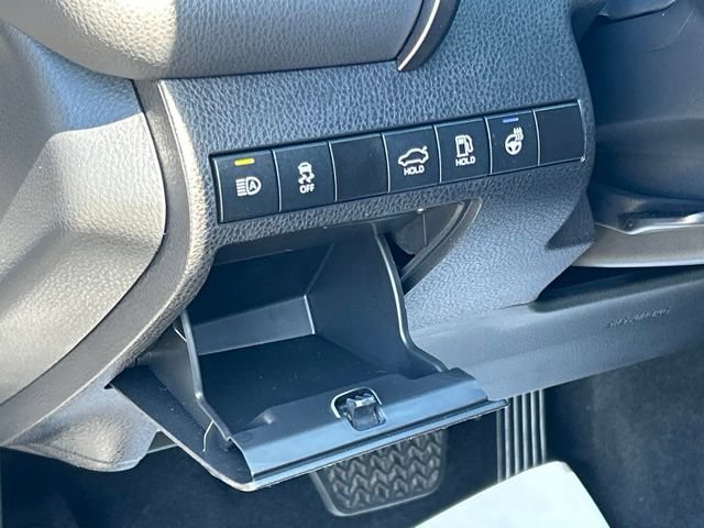 Used 2023 Toyota Camry SE w/ Cold Weather Package AWD/4WD image 24