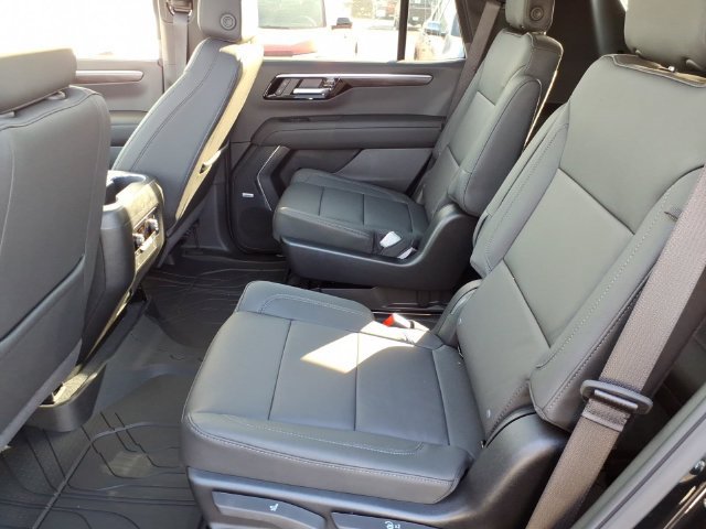 New 2027 Chevrolet Tahoe Z71 w/ Comfort Package AWD/4WD image 9