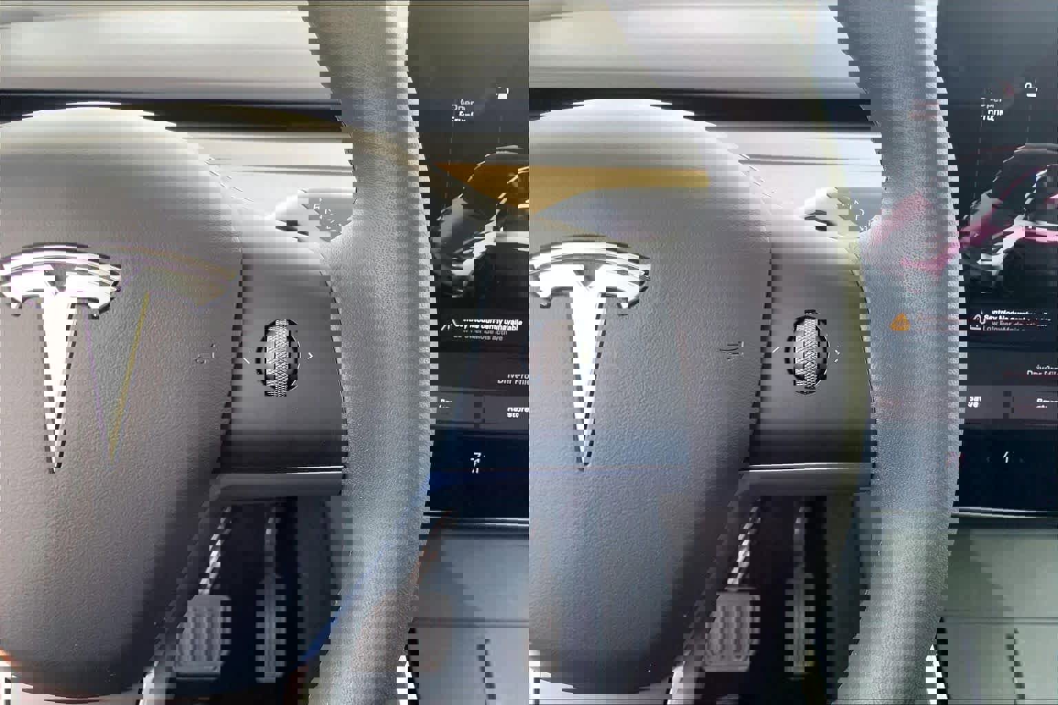 Used 2021 Tesla Model Y Long Range image 21