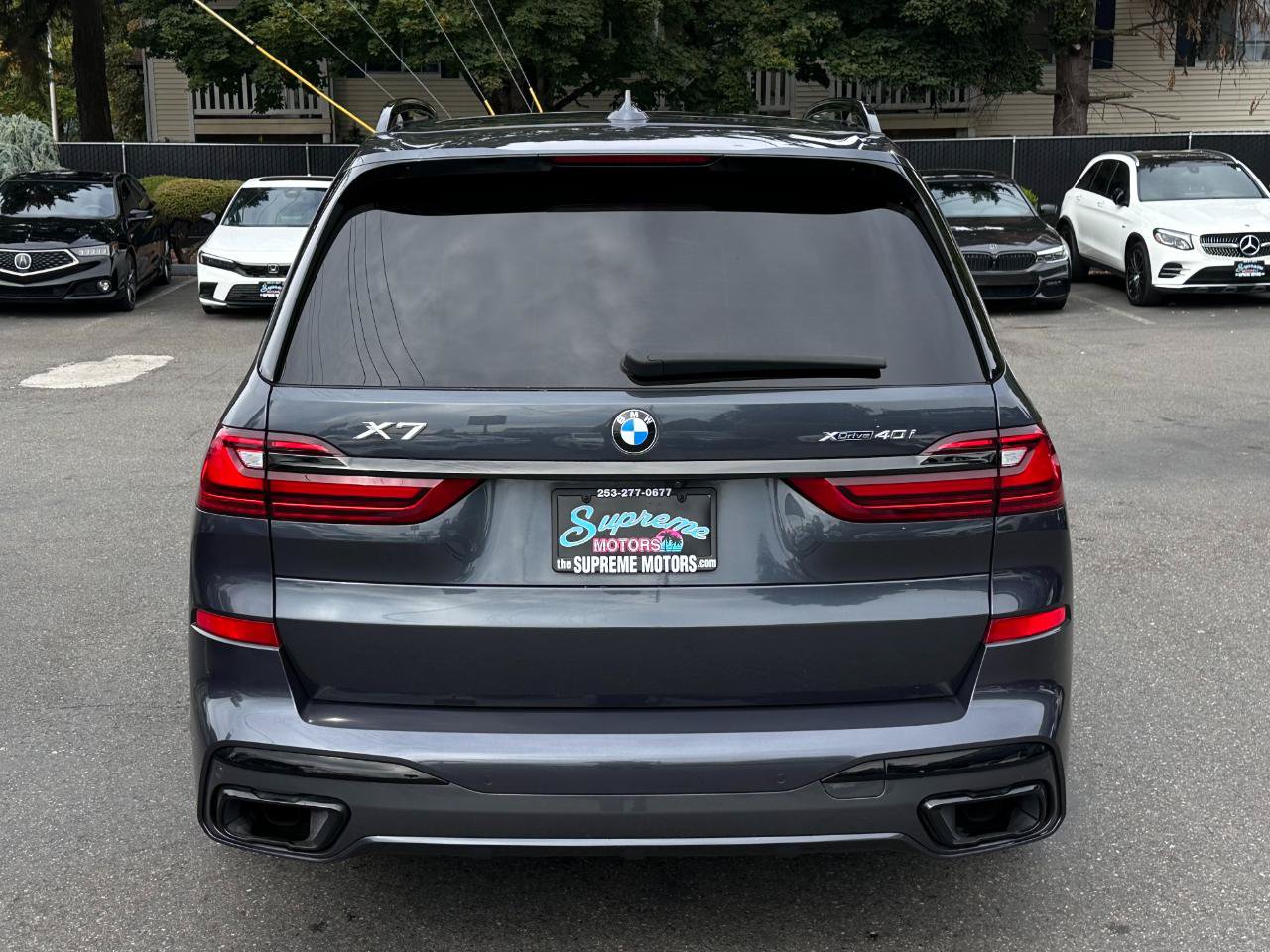 Used 2022 BMW X7 xDrive40i w/ M Sport Package AWD/4WD image 15