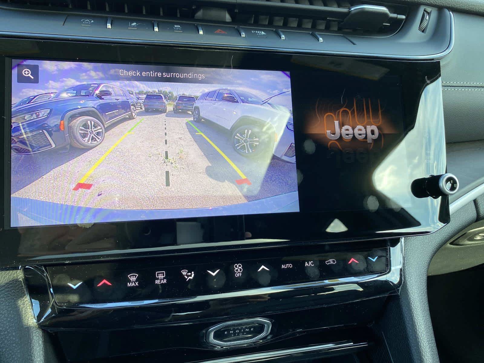 New 2027 Jeep Grand Cherokee L Limited AWD/4WD image 12