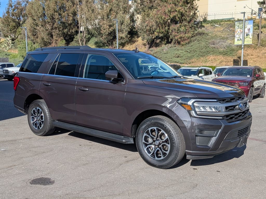 Used 2024 Ford Expedition XLT