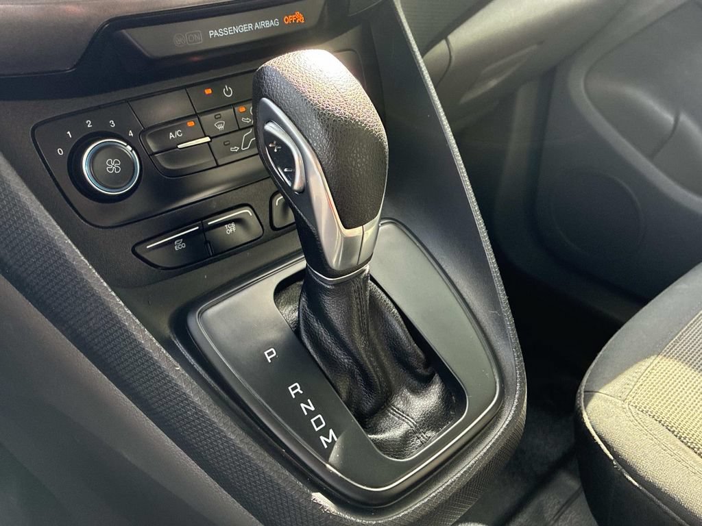Used 2022 Ford Transit Connect XL FWD image 29