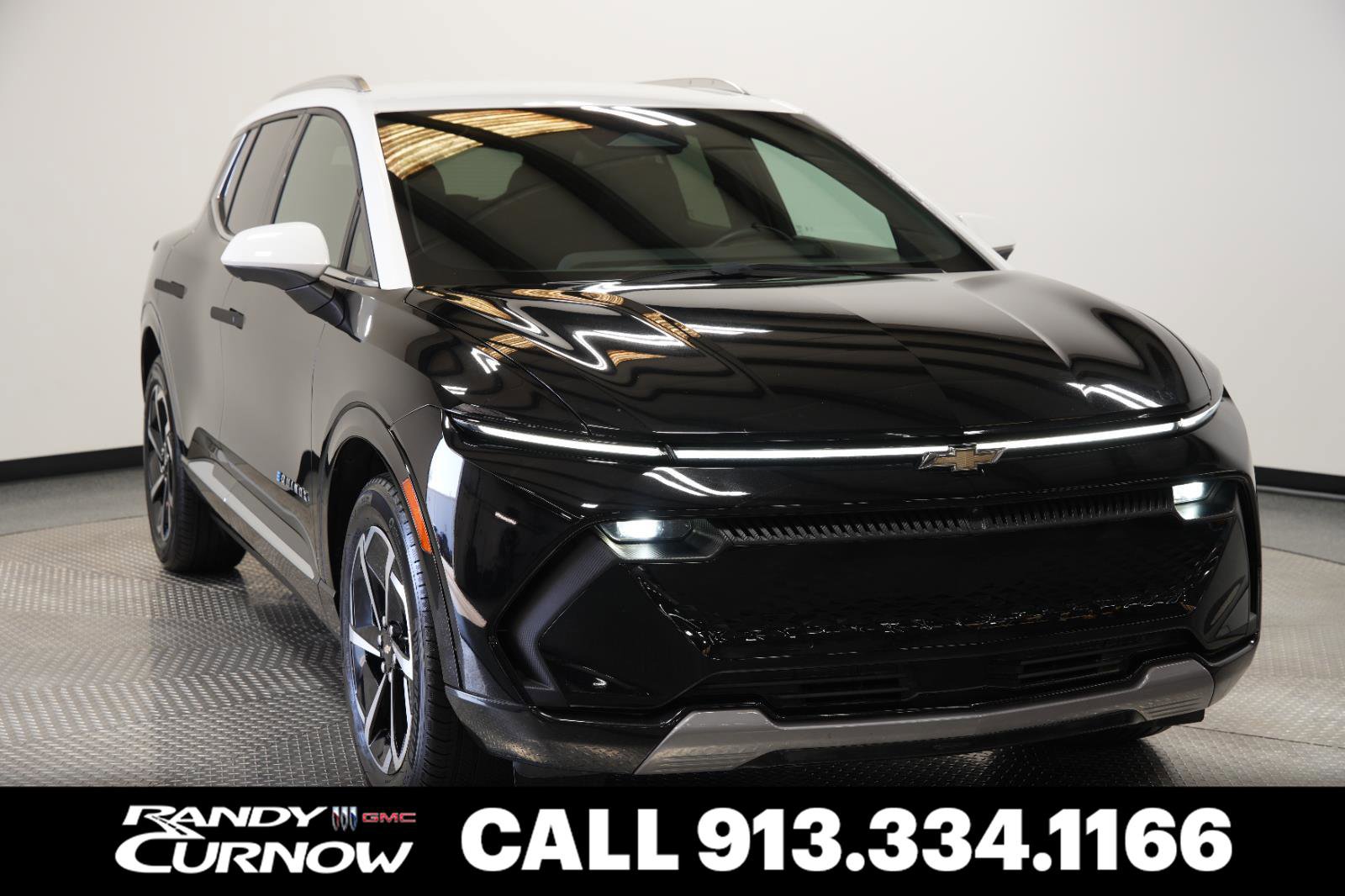 Used 2025 Chevrolet Equinox EV LT w/ Convenience Package image 1