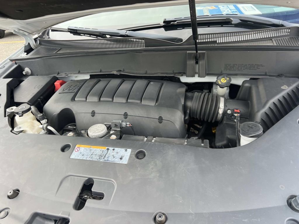 Used 2016 Chevrolet Traverse LTZ FWD image 8