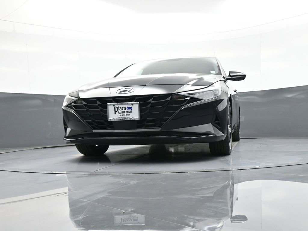 Used 2023 Hyundai Elantra SEL w/ Convenience Package FWD image 29