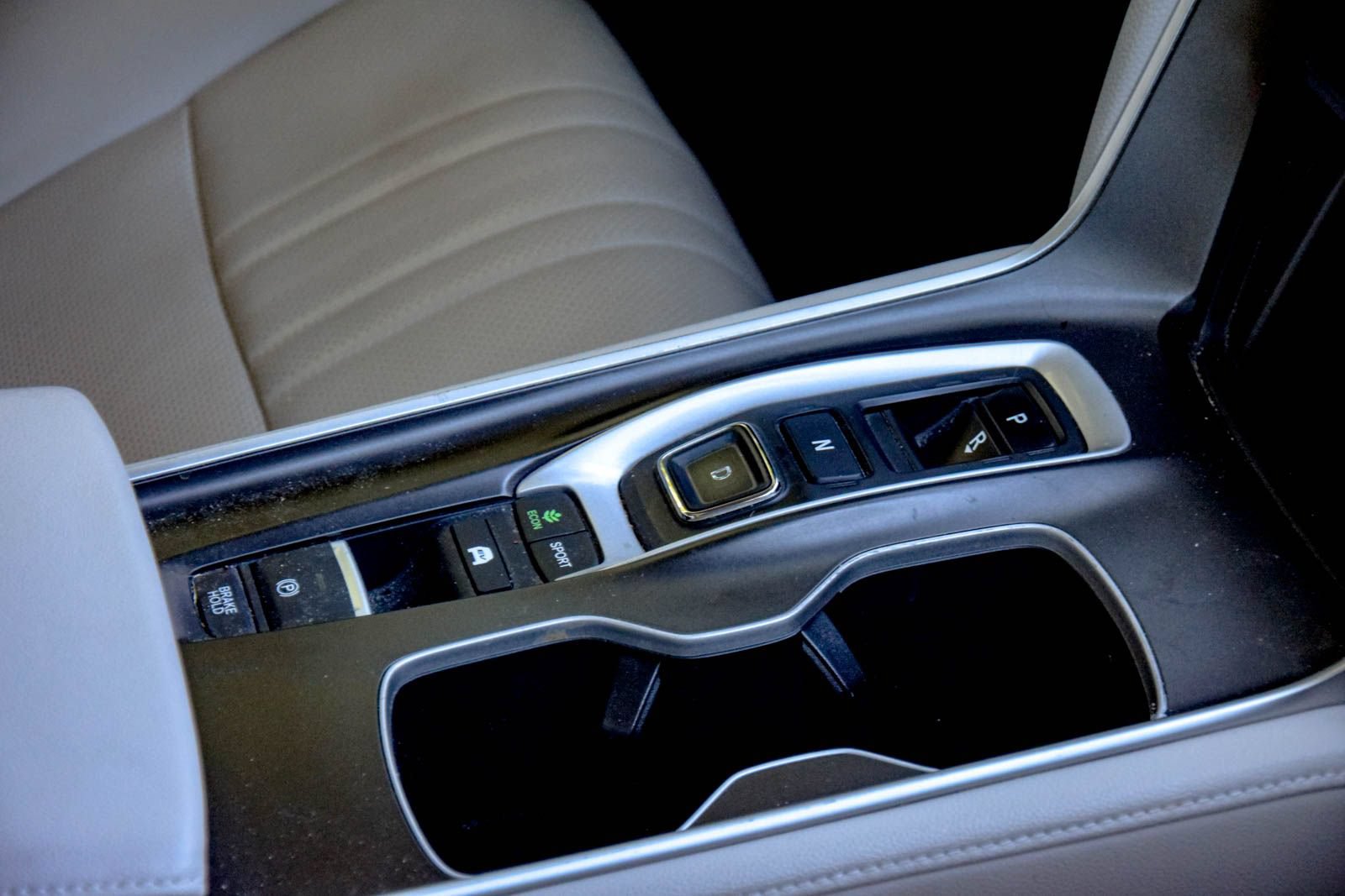 Used 2019 Honda Accord Touring image 9