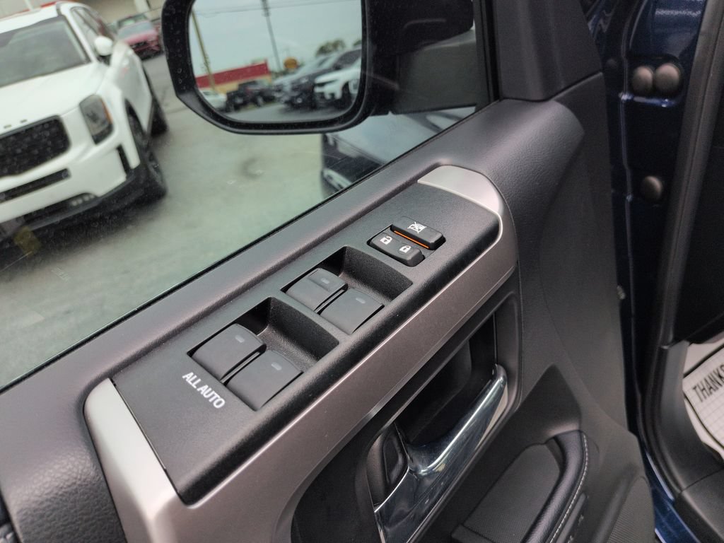 Certified 2024 Toyota 4Runner Limited AWD/4WD image 11