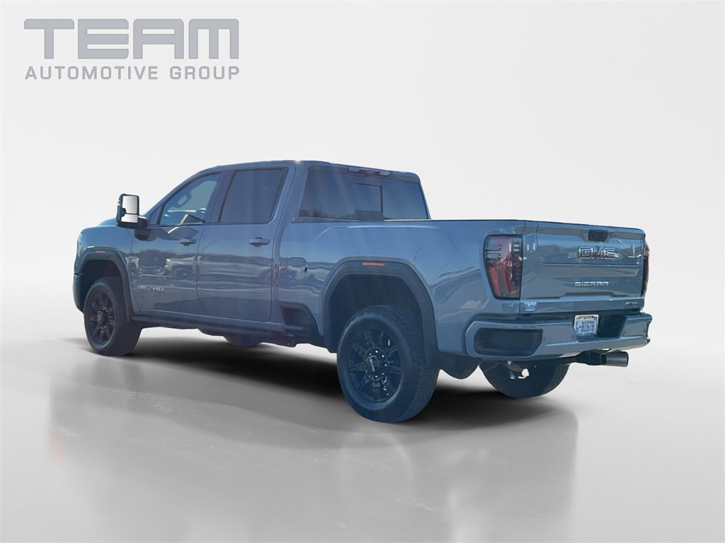 Used 2025 GMC Sierra 2500 AT4 w/ AT4 Premium Plus Package image 5