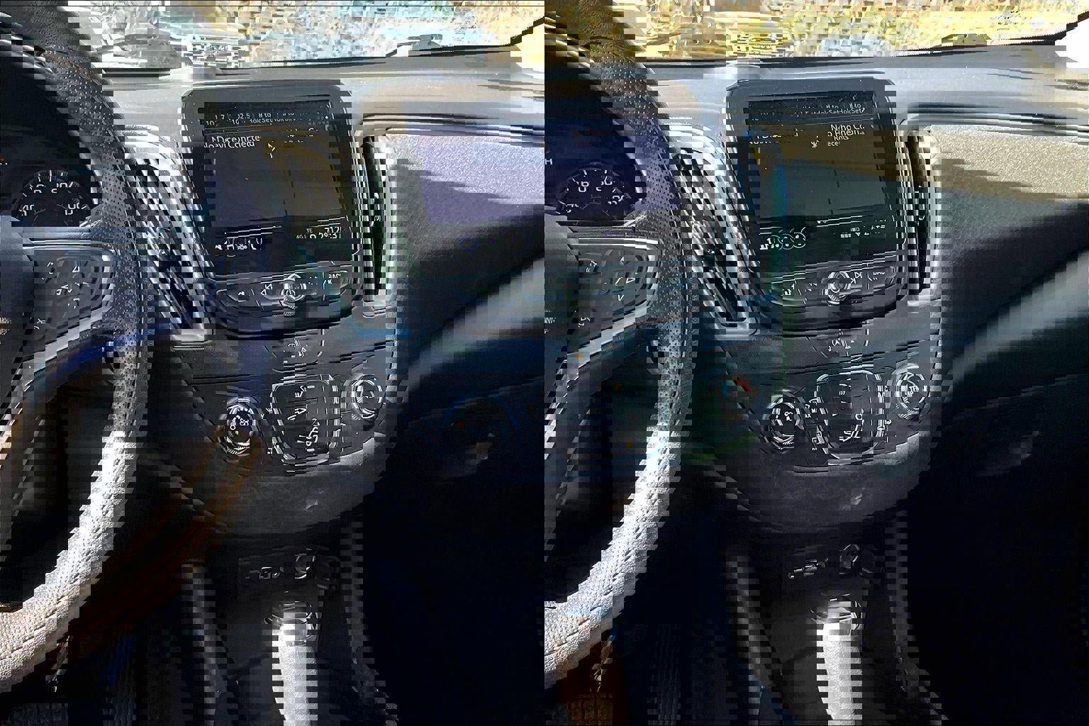 Used 2020 Chevrolet Malibu LS FWD image 5