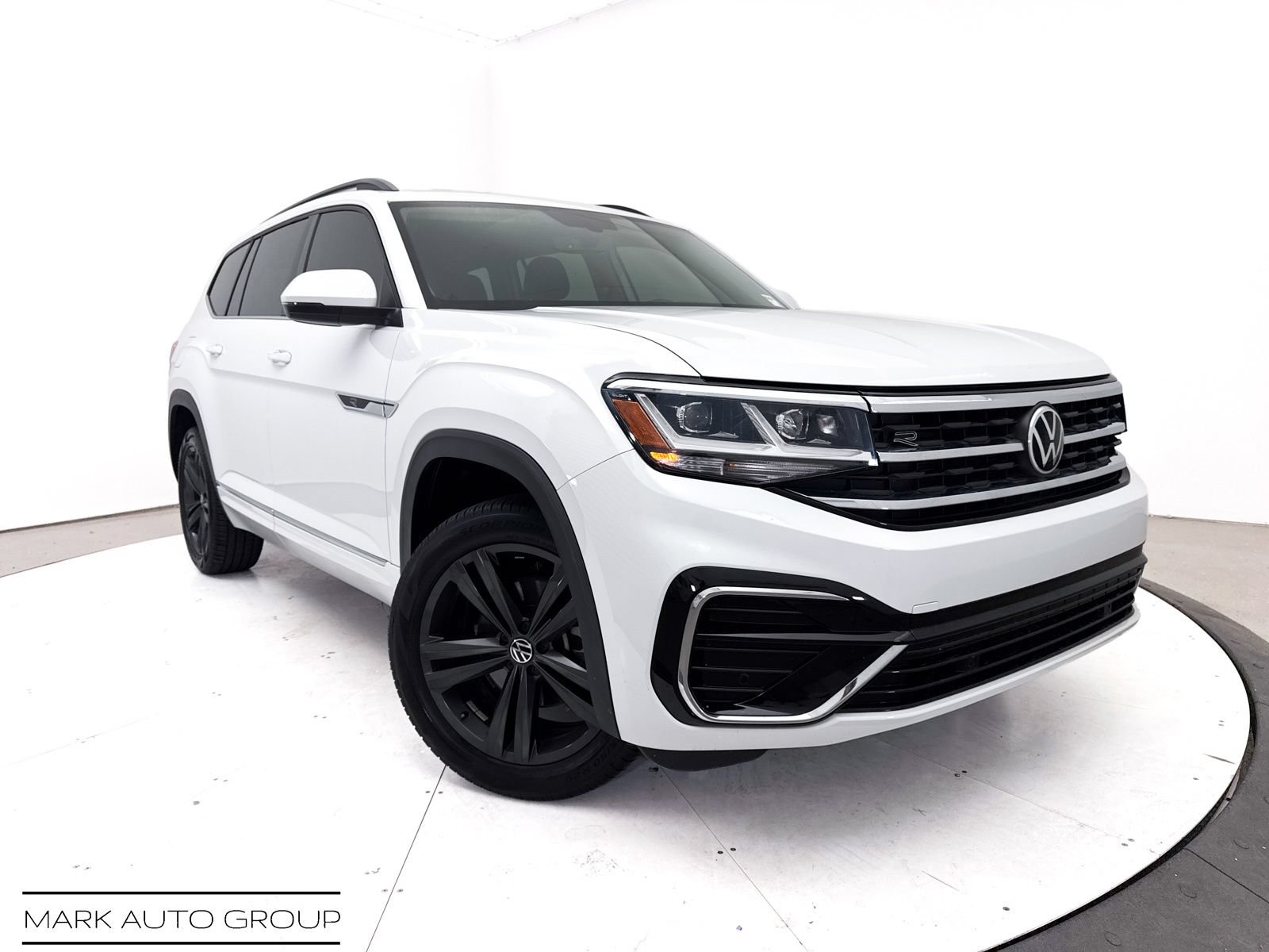 Used 2021 Volkswagen Atlas SE w/ Towing Package