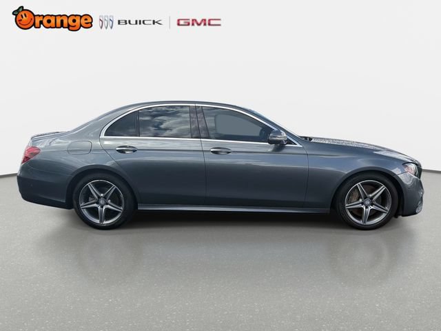 Used 2017 Mercedes-Benz E 300 4MATIC image 2