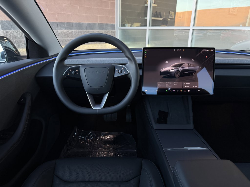 Used 2025 Tesla Model 3 image 16