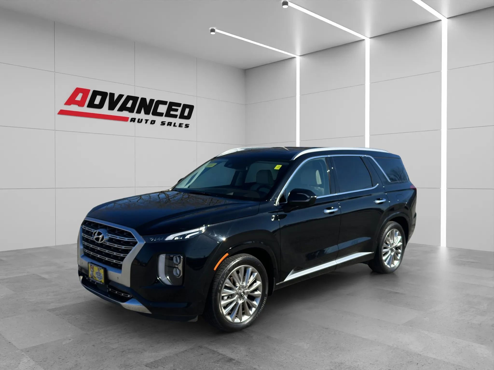 Used 2020 Hyundai Palisade Limited w/ Winter Weather Package AWD/4WD image 3