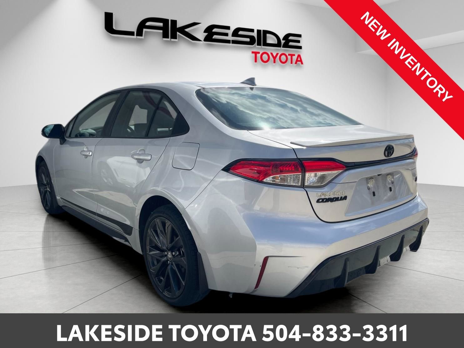 Used 2023 Toyota Corolla SE image 4