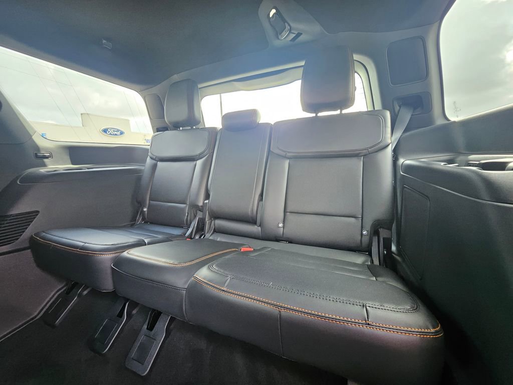 New 2026 Ford Expedition Tremor image 16