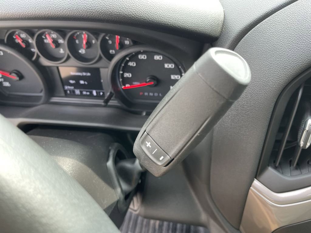 New 2026 Chevrolet Silverado 1500 W/T w/ WT Value Package AWD/4WD image 19