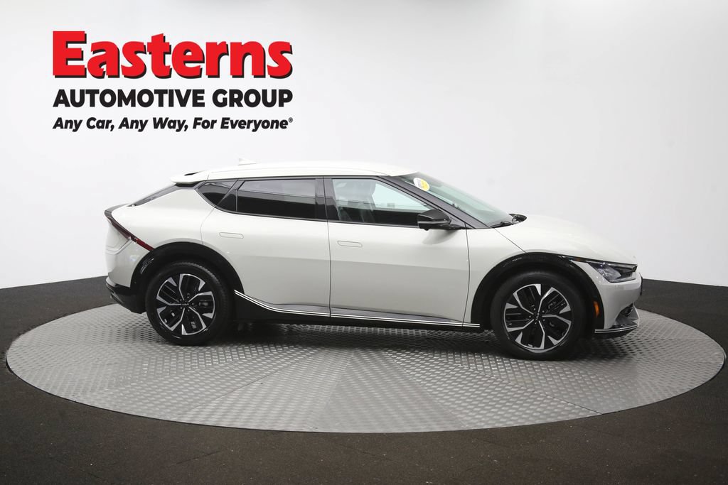 Used 2022 Kia EV6 Wind w/ Wind Technology Package AWD/4WD image 44