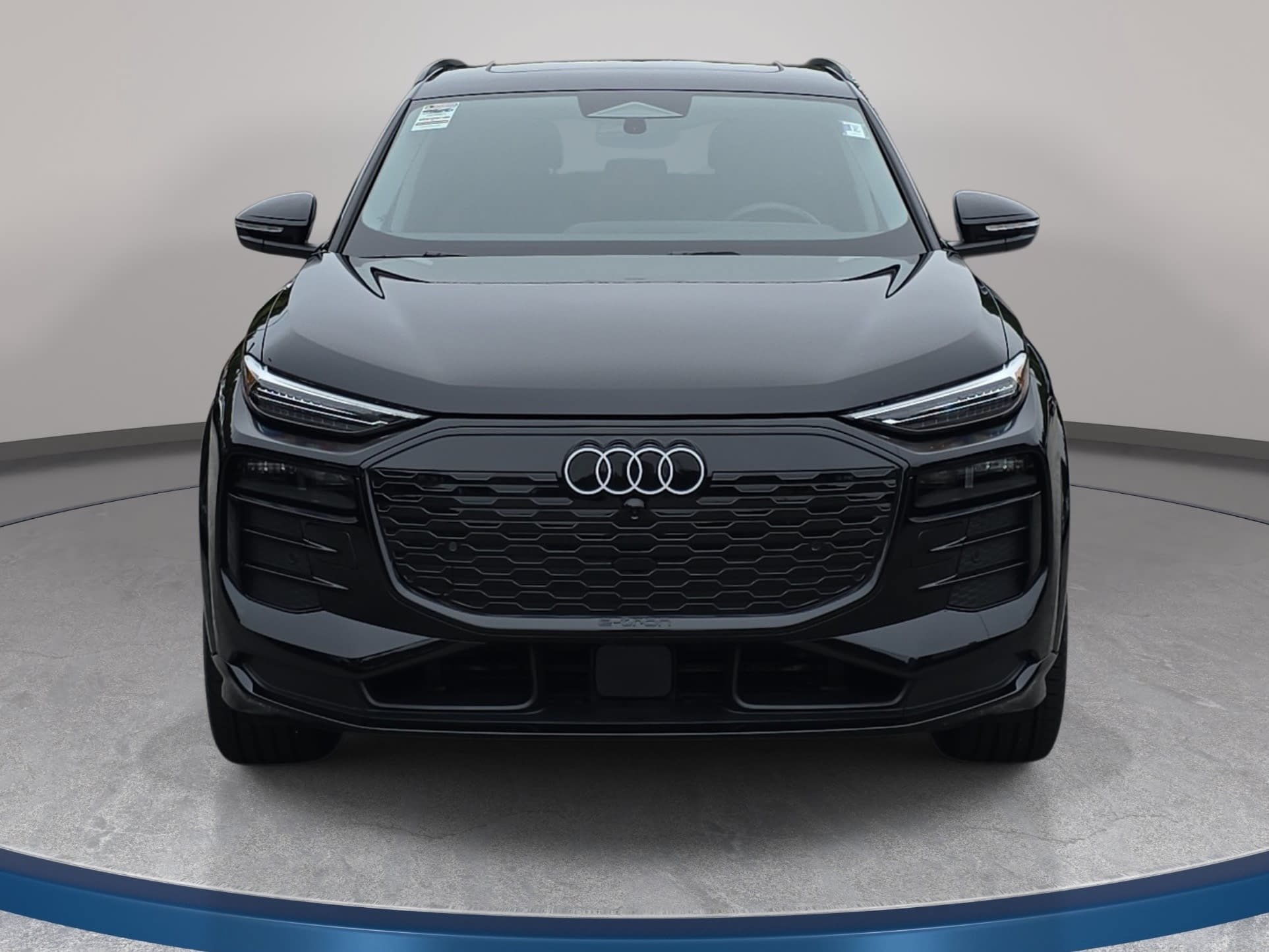 Used 2025 Audi Q6 e-tron Premium Plus w/ Premium Plus AWD/4WD image 2