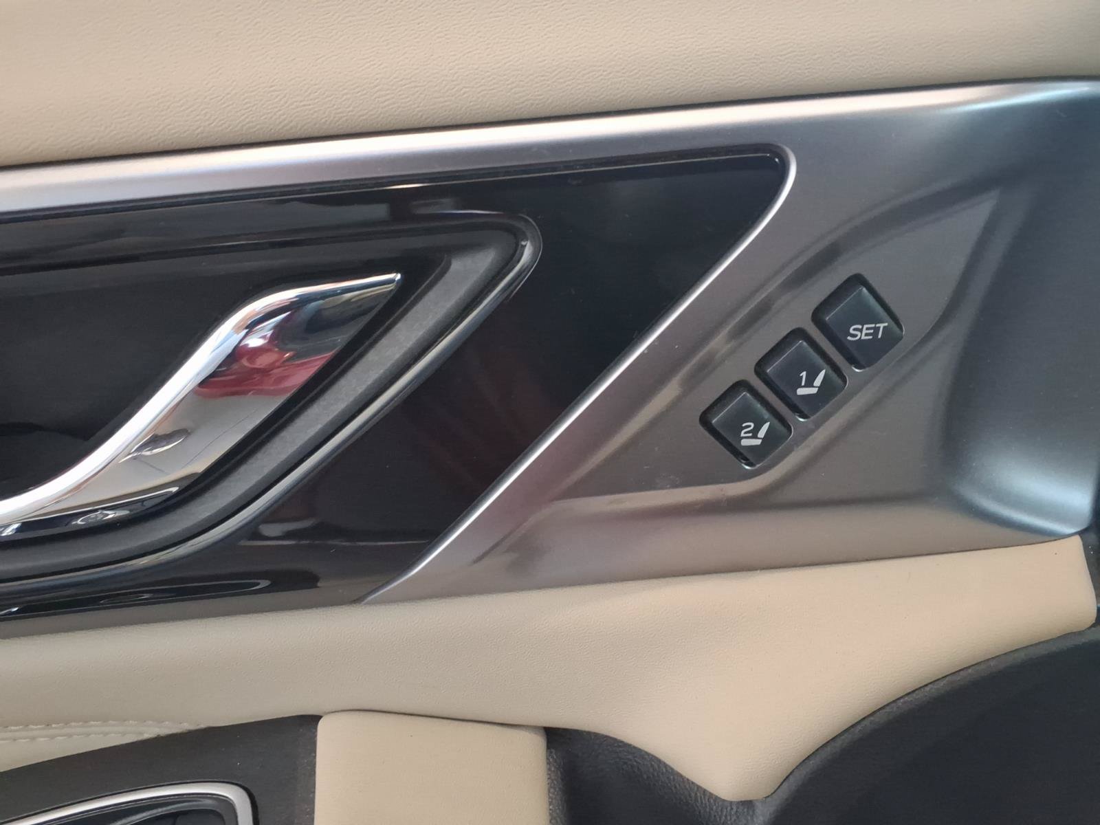Certified 2023 Subaru Legacy Limited AWD/4WD image 19
