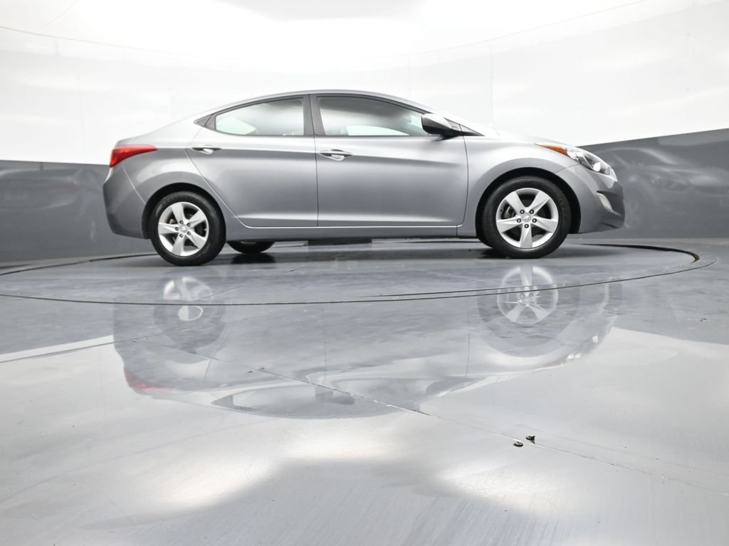 Used 2012 Hyundai Elantra GLS w/ Preferred Pkg 3 FWD image 27