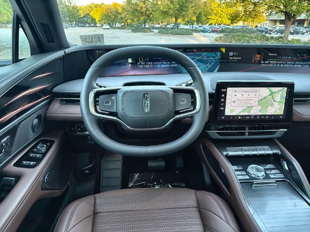 New 2026 Lincoln Nautilus Reserve w/ Jet Appearance Package AWD/4WD image 14