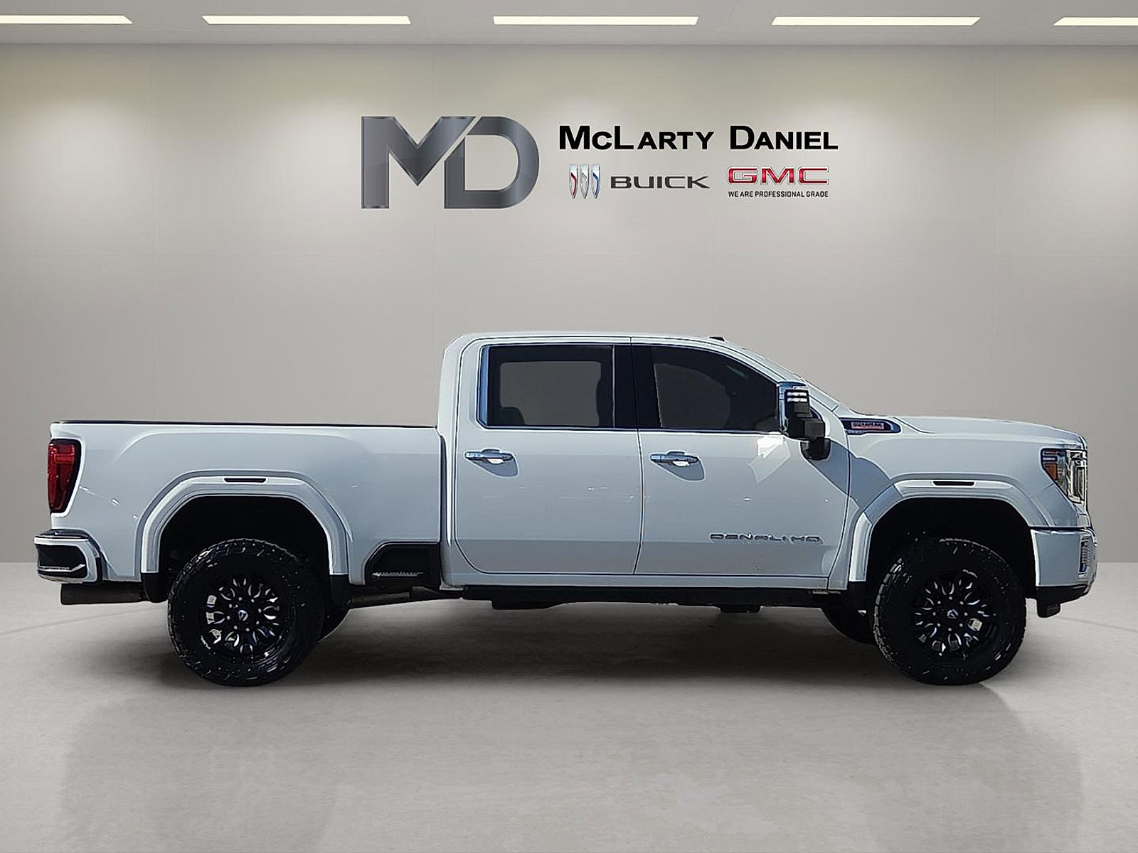 Used 2020 GMC Sierra 2500 Denali w/ Denali Ultimate Package AWD/4WD image 15